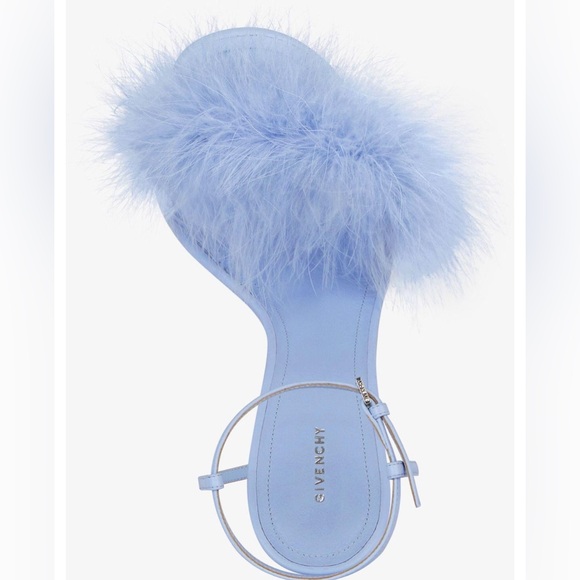 Givenchy
G Cube Sandals - Picture 6 of 6